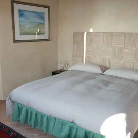 Sacreterre E * Tizzano Val Parma