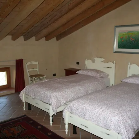 فندق مبيت وإفطار Sacreterre E Tizzano Val Parma