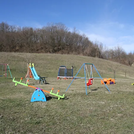 Alojamento de Acomodação e Pequeno-almoço Sacreterre E *