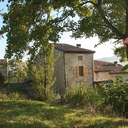 Sacreterre E Panzió