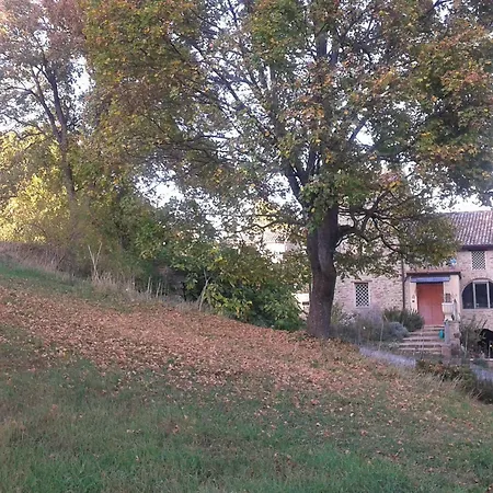 Alojamento de Acomodação e Pequeno-almoço Sacreterre E Tizzano Val Parma