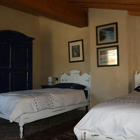 Alojamento de Acomodação e Pequeno-almoço Sacreterre E