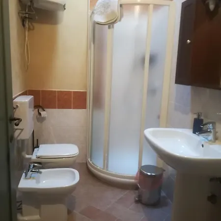 Panzió Sacreterre E