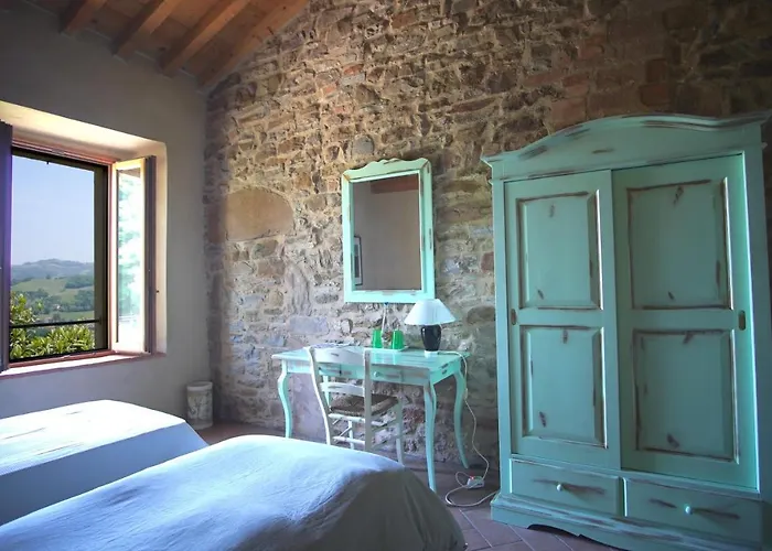 Oda ve Kahvaltı Sacreterre E Tizzano Val Parma