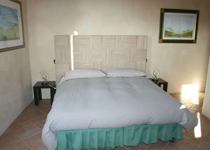 Bed & Breakfast Sacreterre E Tizzano Val Parma