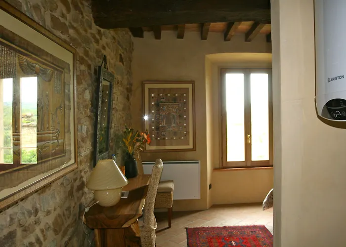 Sacreterre E Oda ve Kahvaltı *