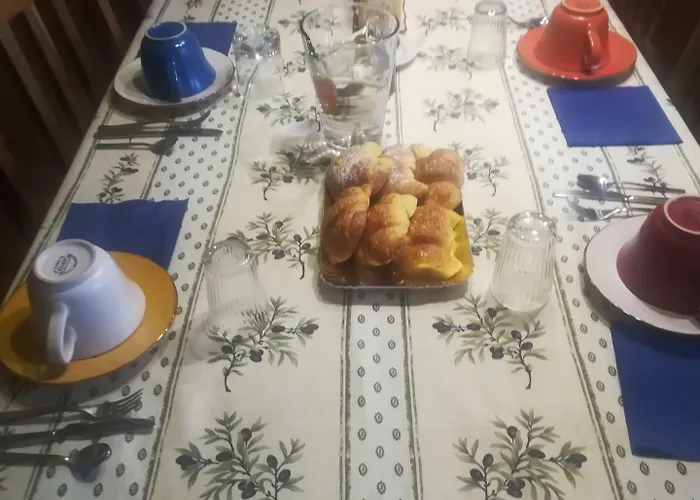 Bed & Breakfast Sacreterre E *