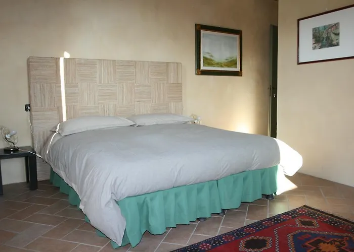 Bed & Breakfast Sacreterre E