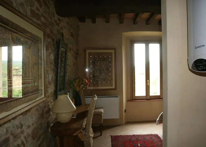 Oda ve Kahvaltı Sacreterre E Tizzano Val Parma