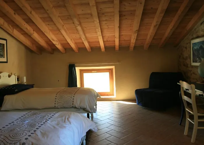 Bed & Breakfast Sacreterre E *