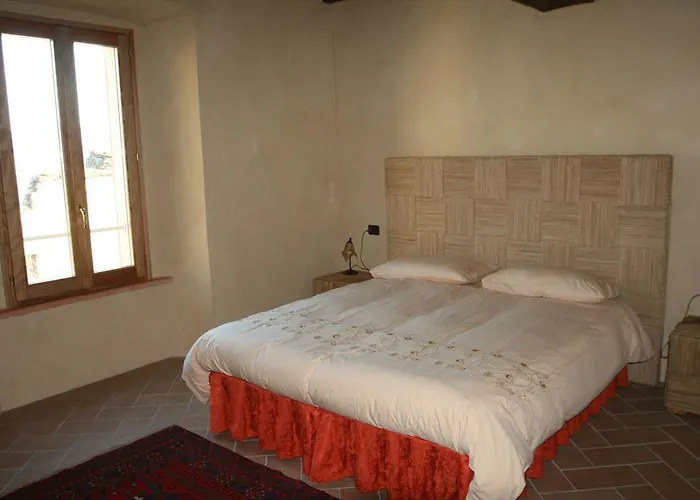 Bed & Breakfast Sacreterre E Tizzano Val Parma