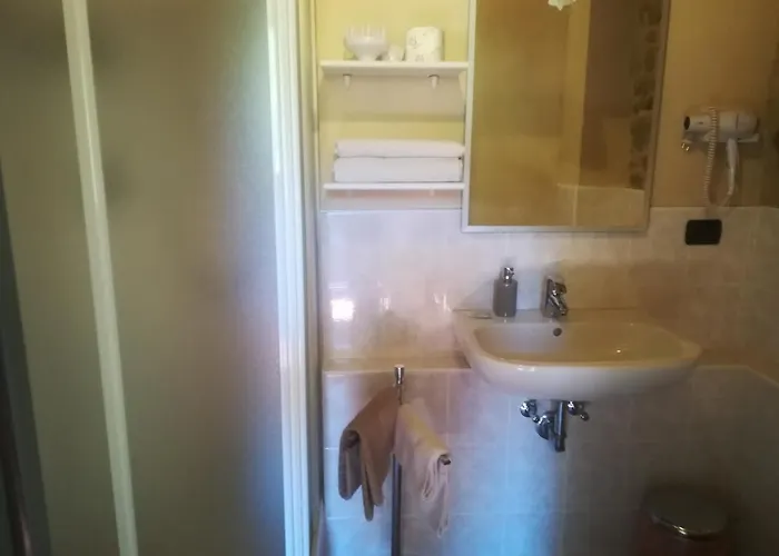 Sacreterre E Oda ve Kahvaltı